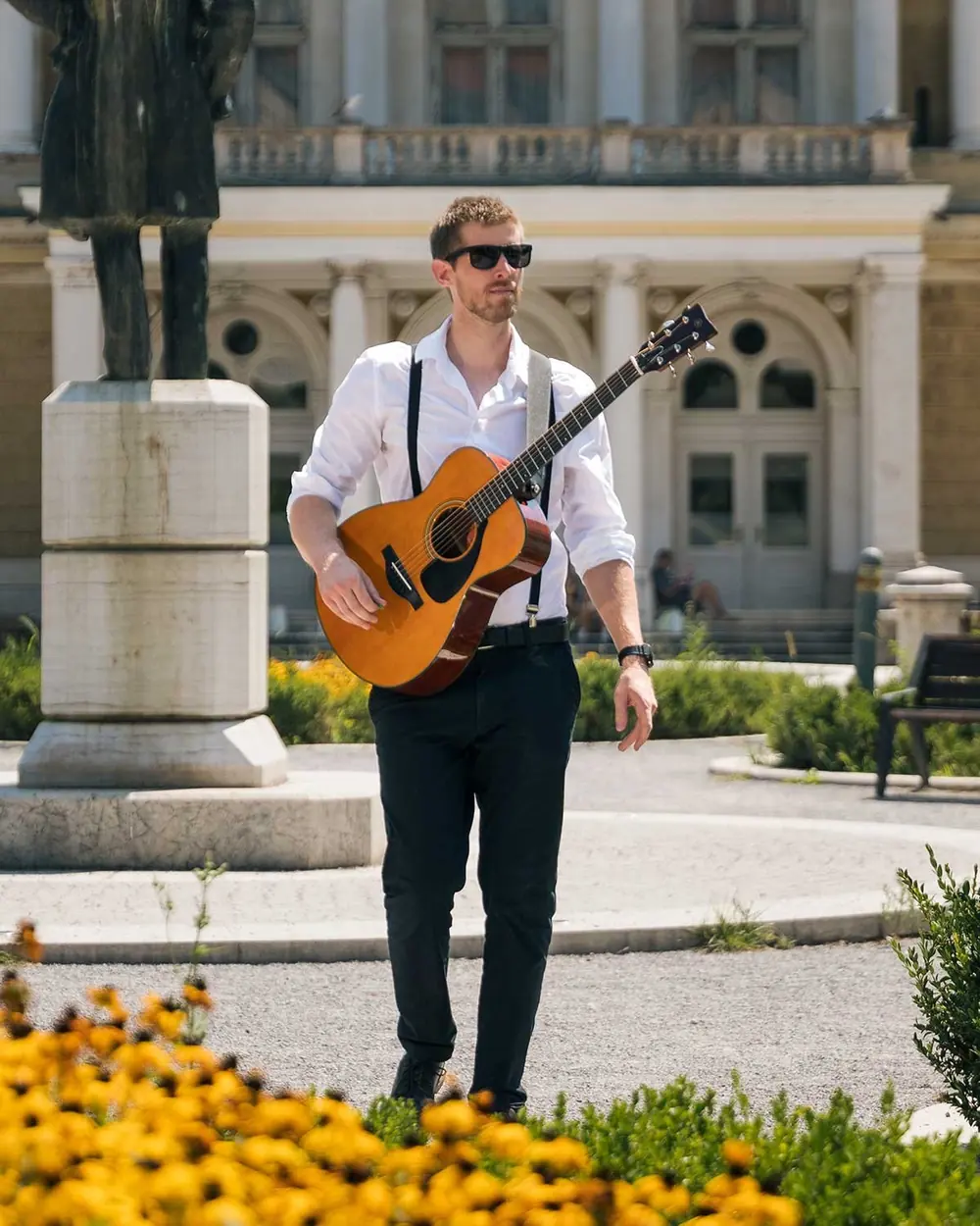 Marko Špehar s gitarom